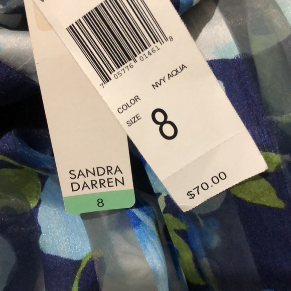 Sandra Darren Sleeveless Floral Dress - Picture 8 of 8